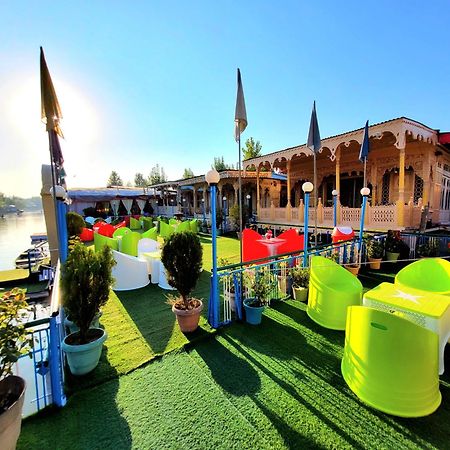 Aziz Palace Group Of Houseboats Srīnagar Extérieur photo